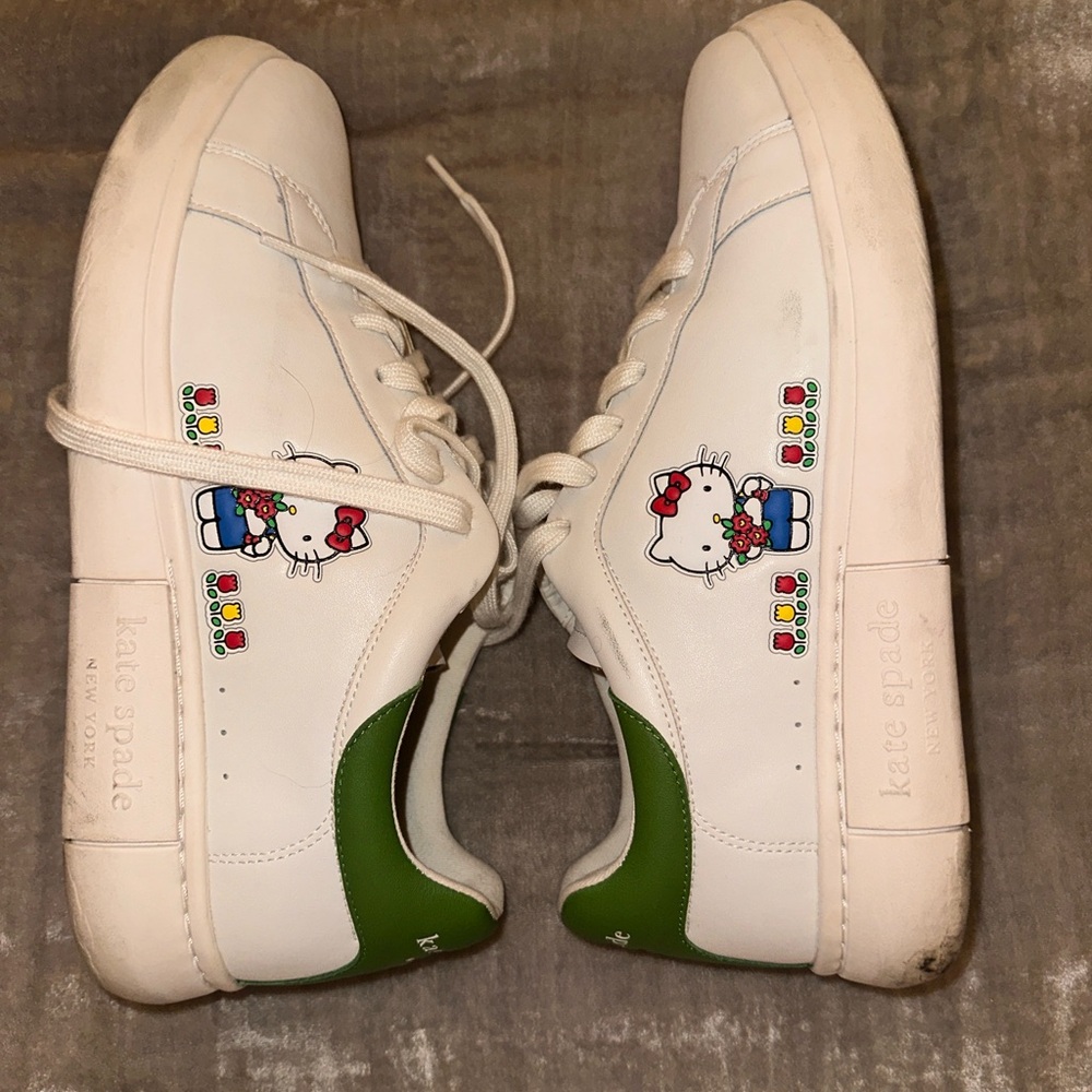 Hello kitty x Kate spade sneakers EUC size 11